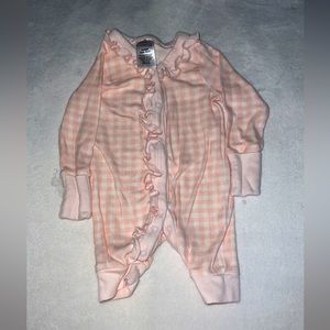 •Cute Checkered Newborn Footie